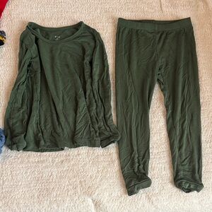 Kyte Baby forest green